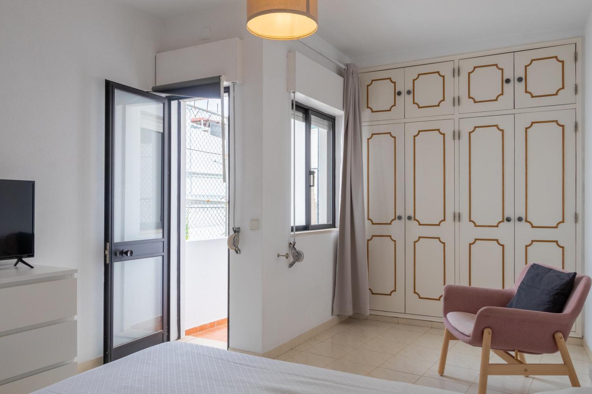Blife Martinya House - Private Rooms And Apartments Olhão Екстериор снимка